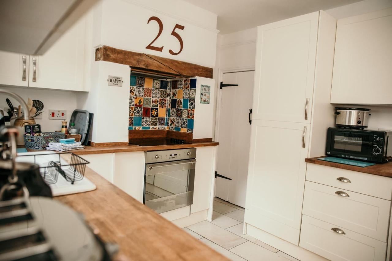 Charming 3 Bedroom Townhouse Weymouth Eksteriør bilde